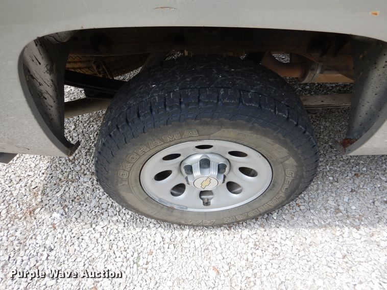 image for item DY9847 2009 Chevrolet Silverado 1500 Crew Cab pickup truck