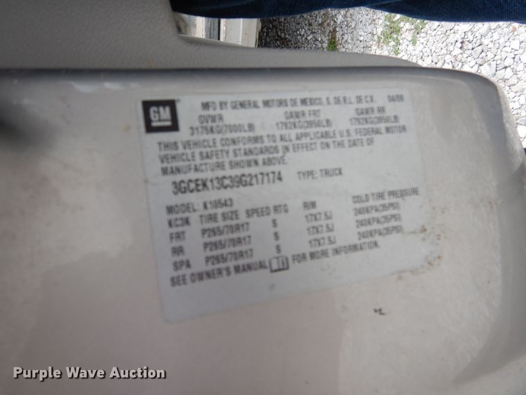 image for item DY9847 2009 Chevrolet Silverado 1500 Crew Cab pickup truck