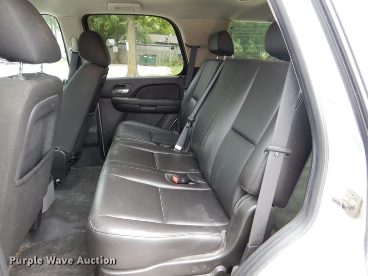 image for item DY9848 2010 Chevrolet Tahoe SUV