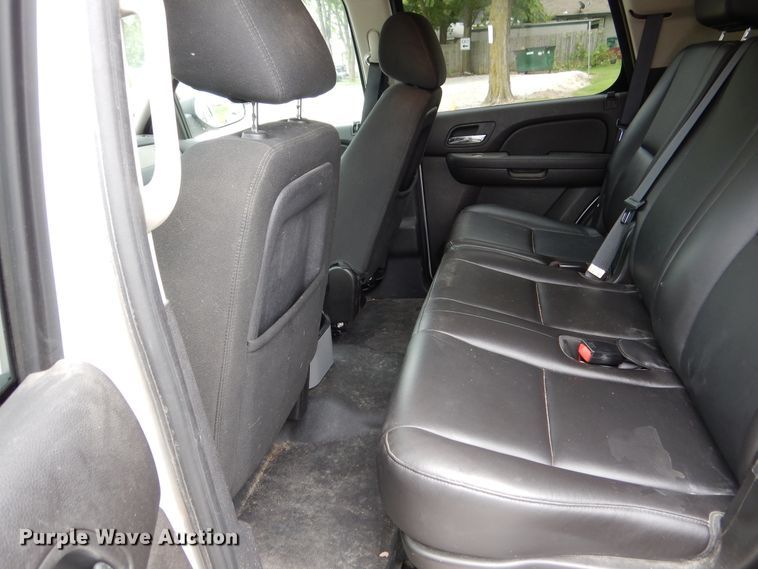 image for item DY9848 2010 Chevrolet Tahoe SUV