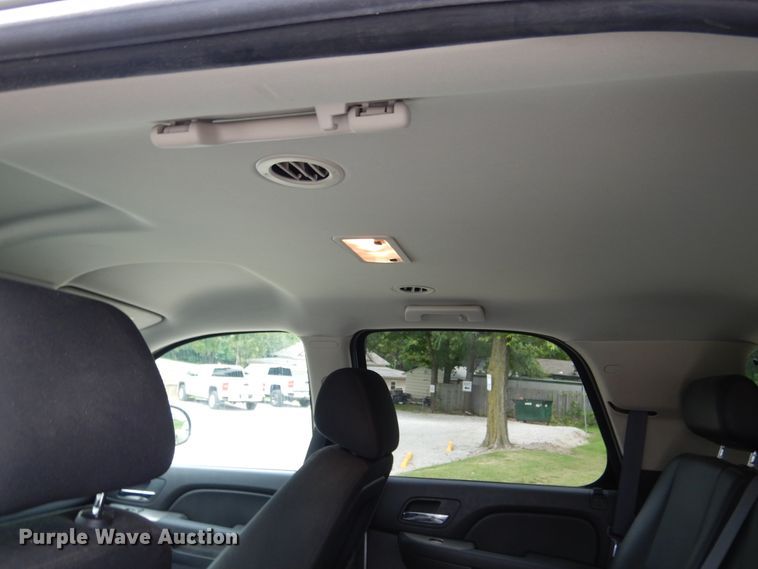 image for item DY9848 2010 Chevrolet Tahoe SUV