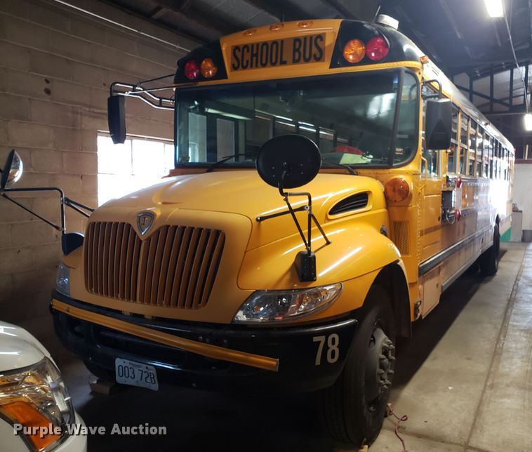 image for item ET9825 2006 International CE300 school bus
