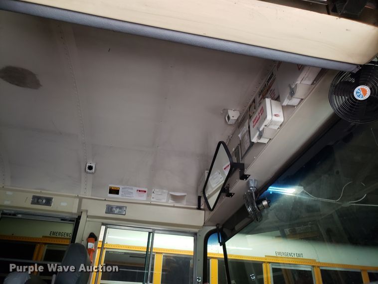 image for item ET9825 2006 International CE300 school bus