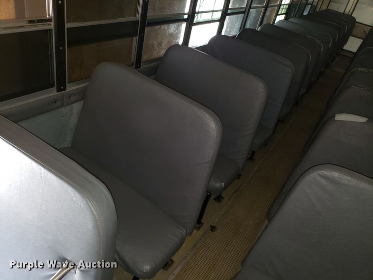 image for item ET9825 2006 International CE300 school bus