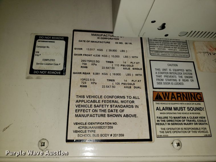 image for item ET9825 2006 International CE300 school bus