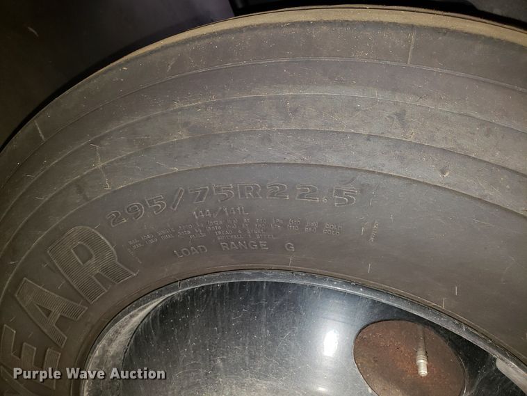 image for item ET9825 2006 International CE300 school bus