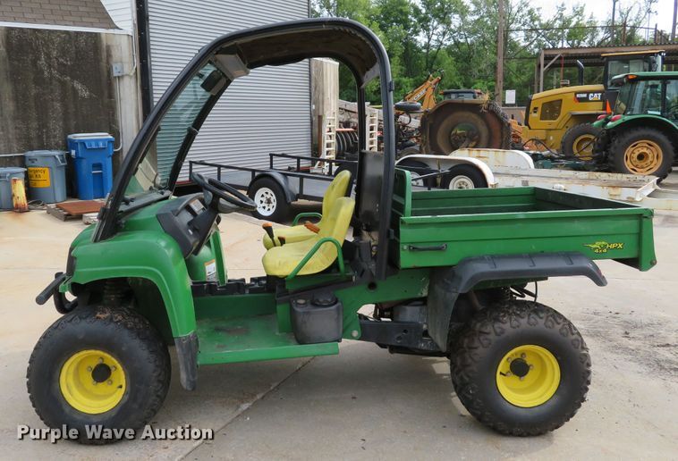 image for item EV9712 John Deere Gator HPX utility vehicle