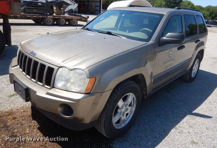 image for item FC9763 2006 Jeep Grand Cherokee Laredo SUV