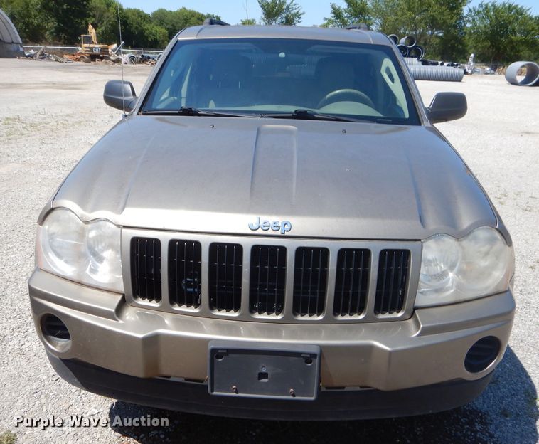 image for item FC9763 2006 Jeep Grand Cherokee Laredo SUV