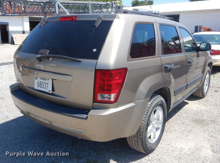 image for item FC9763 2006 Jeep Grand Cherokee Laredo SUV