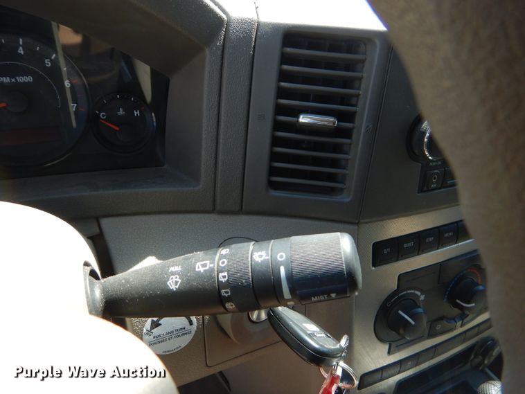 image for item FC9763 2006 Jeep Grand Cherokee Laredo SUV