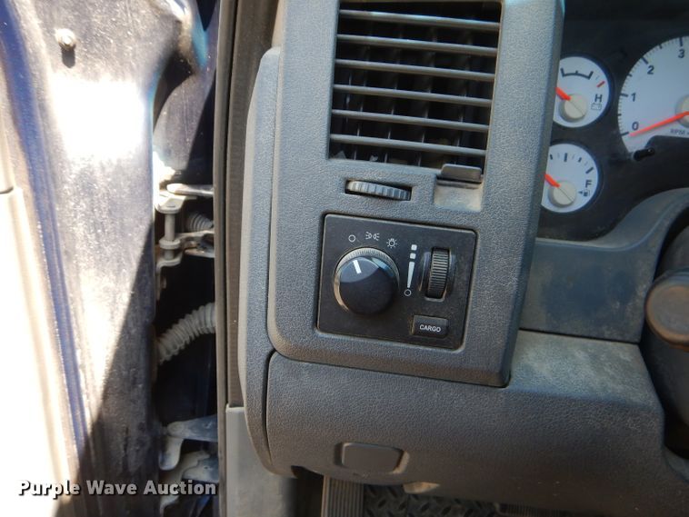 image for item FC9764 2007 Dodge Ram 1500 Quad Cab pickup truck