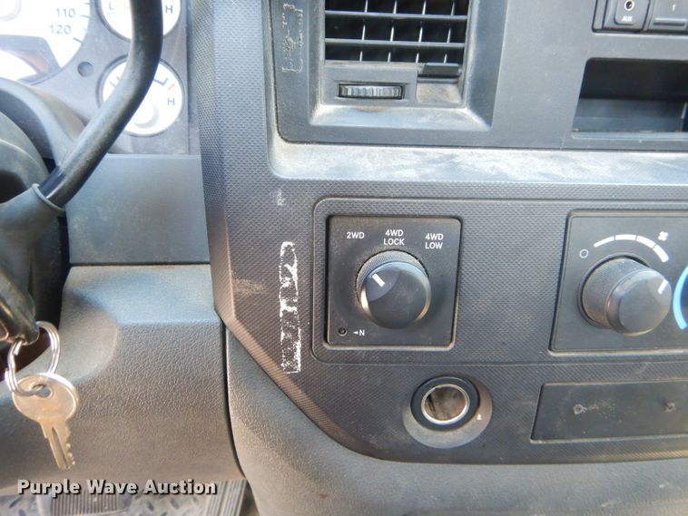 image for item FC9764 2007 Dodge Ram 1500 Quad Cab pickup truck
