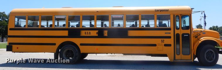 image for item FC9833 1995 International 3800 school bus