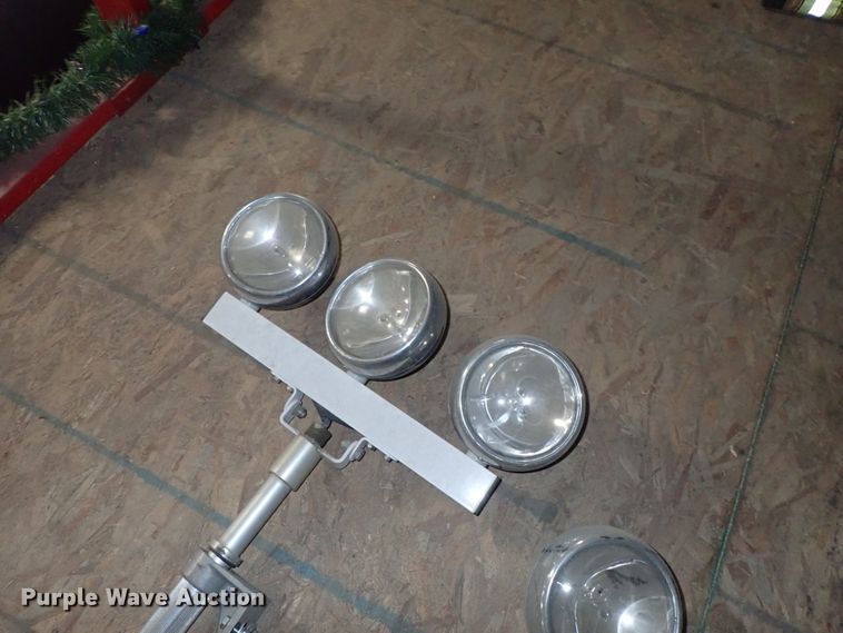 image for item FE9952 Firefighting equipment