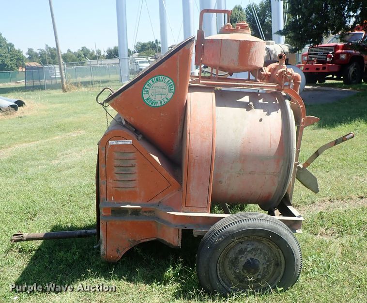 image for item FE9984 Cement mixer