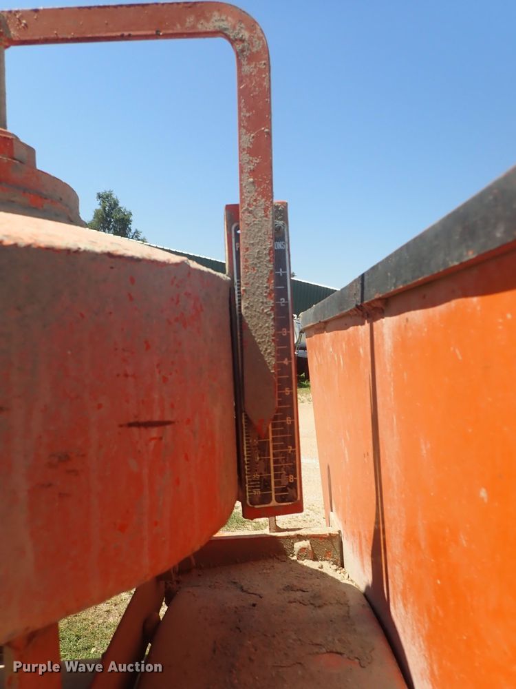 image for item FE9984 Cement mixer