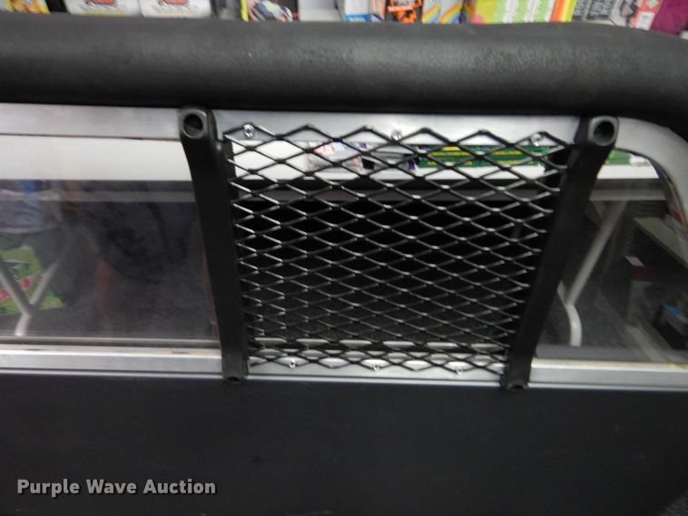 image for item FI9966 2010 Chevrolet Impala cage divider