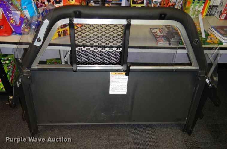 image for item FI9966 2010 Chevrolet Impala cage divider