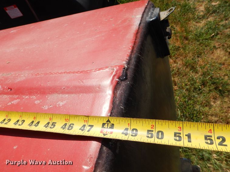 image for item FI9976 (2) fuel tanks