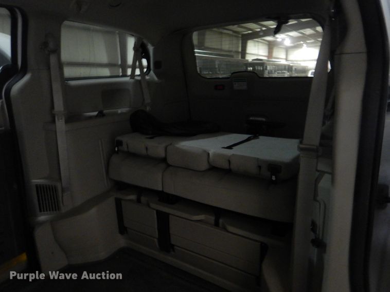 image for item FT9360 2014 Dodge Grand Caravan van