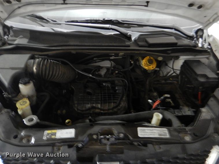 image for item FT9360 2014 Dodge Grand Caravan van