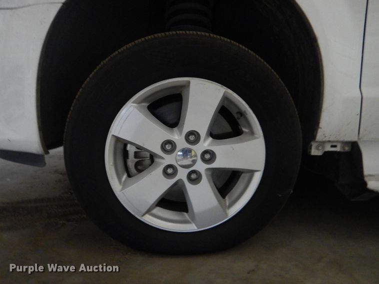 image for item FT9360 2014 Dodge Grand Caravan van