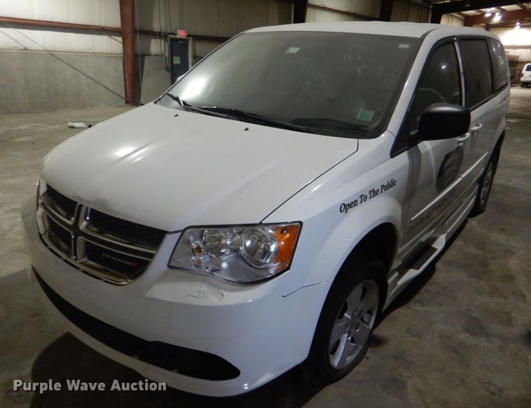 image for item FT9361 2014 Dodge Grand Caravan van