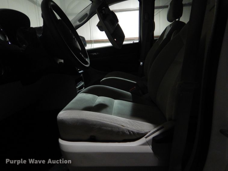 image for item FT9361 2014 Dodge Grand Caravan van