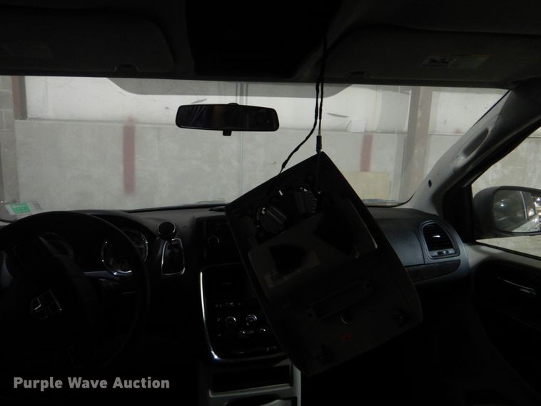 image for item FT9361 2014 Dodge Grand Caravan van