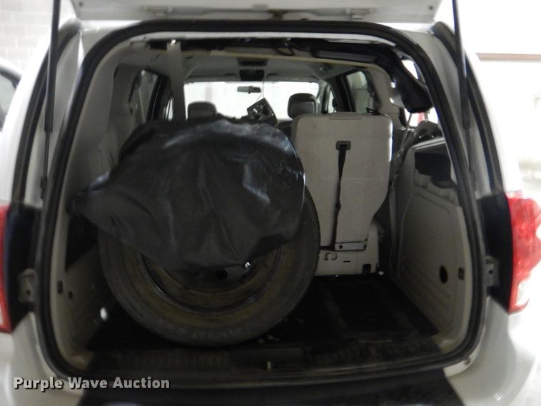 image for item FT9361 2014 Dodge Grand Caravan van