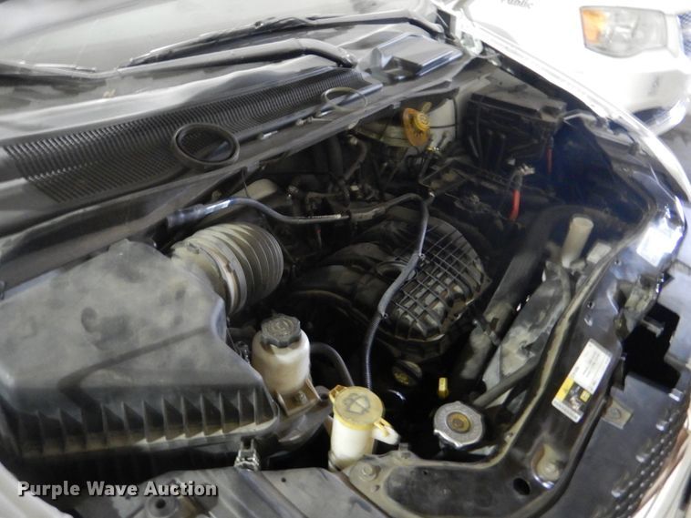 image for item FT9361 2014 Dodge Grand Caravan van