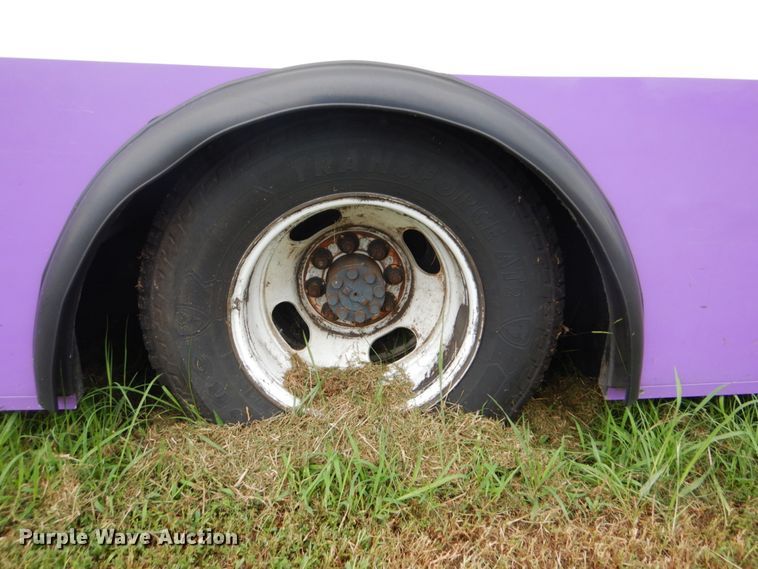 image for item FT9362 2010 Chevrolet Express G4500 shuttle bus