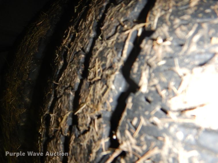 image for item FT9362 2010 Chevrolet Express G4500 shuttle bus