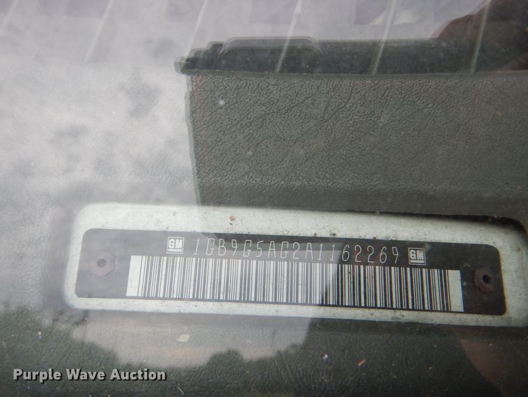 image for item FT9362 2010 Chevrolet Express G4500 shuttle bus