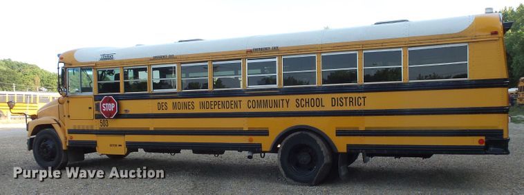 image for item FU9299 2005 Freightliner FS65 Thomas school bus