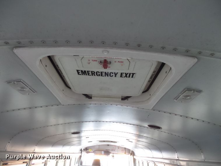 image for item FU9299 2005 Freightliner FS65 Thomas school bus