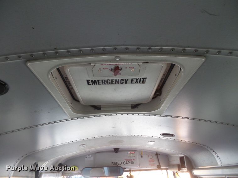 image for item FU9299 2005 Freightliner FS65 Thomas school bus