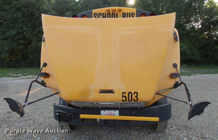 image for item FU9299 2005 Freightliner FS65 Thomas school bus