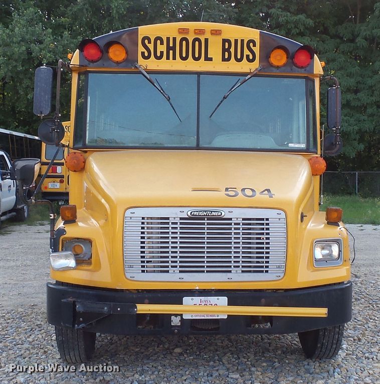 image for item FU9300 2005 Freightliner FS65 Thomas school bus