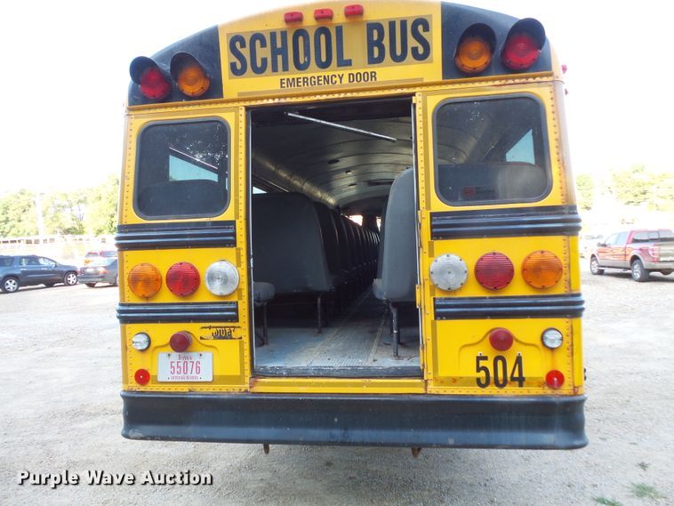 image for item FU9300 2005 Freightliner FS65 Thomas school bus