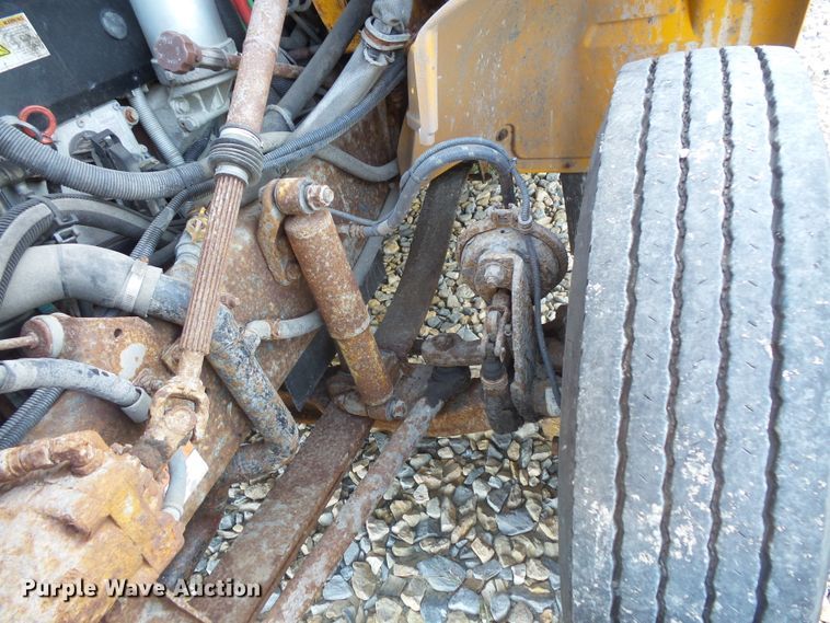 image for item FU9300 2005 Freightliner FS65 Thomas school bus