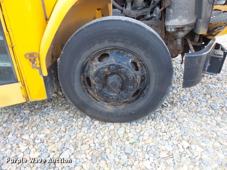 image for item FU9300 2005 Freightliner FS65 Thomas school bus