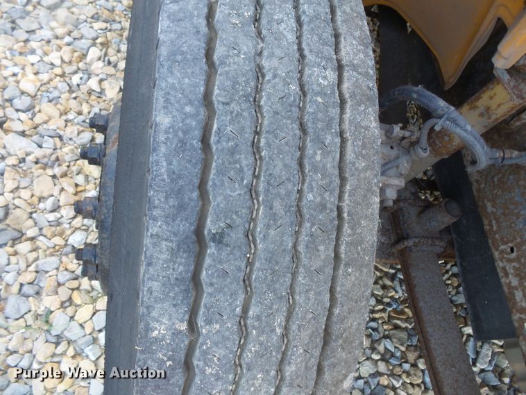 image for item FU9300 2005 Freightliner FS65 Thomas school bus