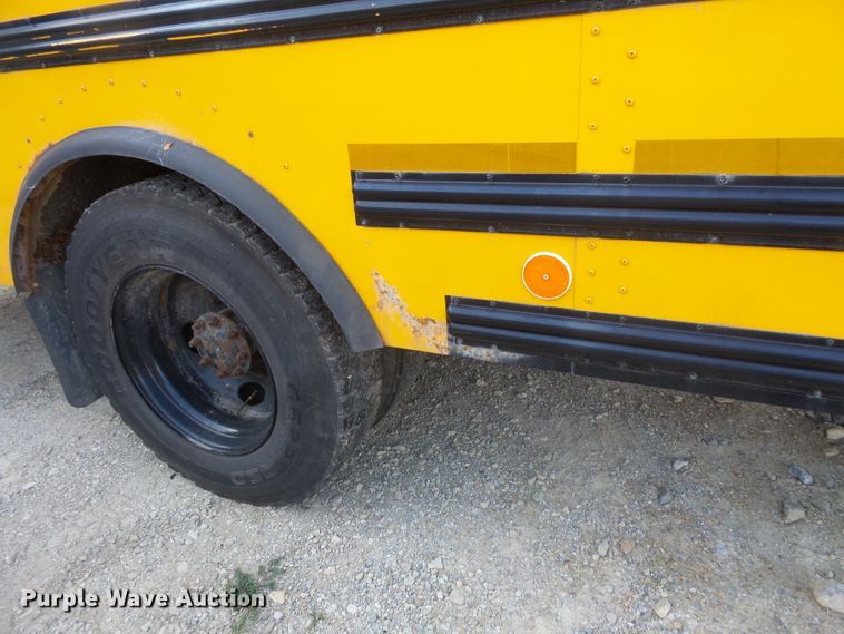 image for item FU9300 2005 Freightliner FS65 Thomas school bus