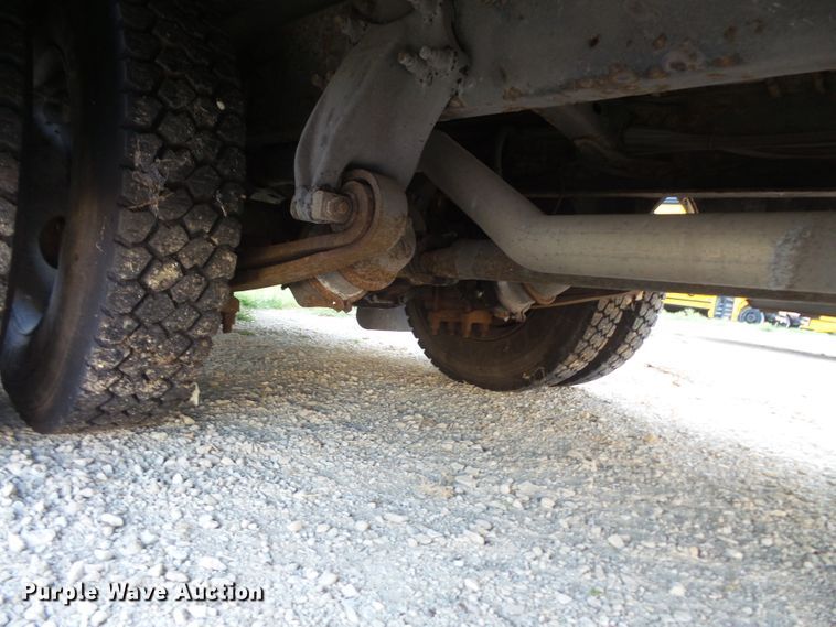 image for item FU9301 2009 Freightliner B2 Thomas school bus