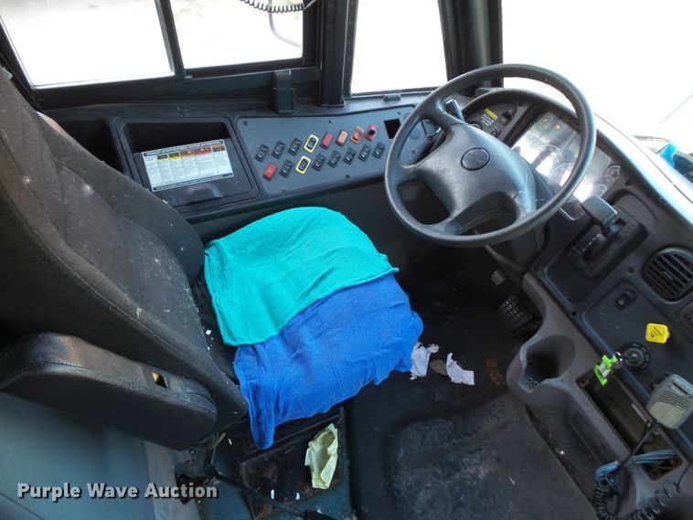 image for item FU9301 2009 Freightliner B2 Thomas school bus