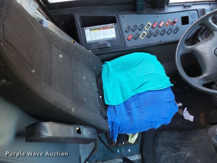 image for item FU9301 2009 Freightliner B2 Thomas school bus