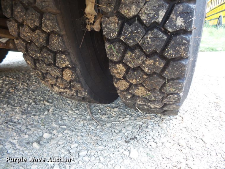 image for item FU9301 2009 Freightliner B2 Thomas school bus