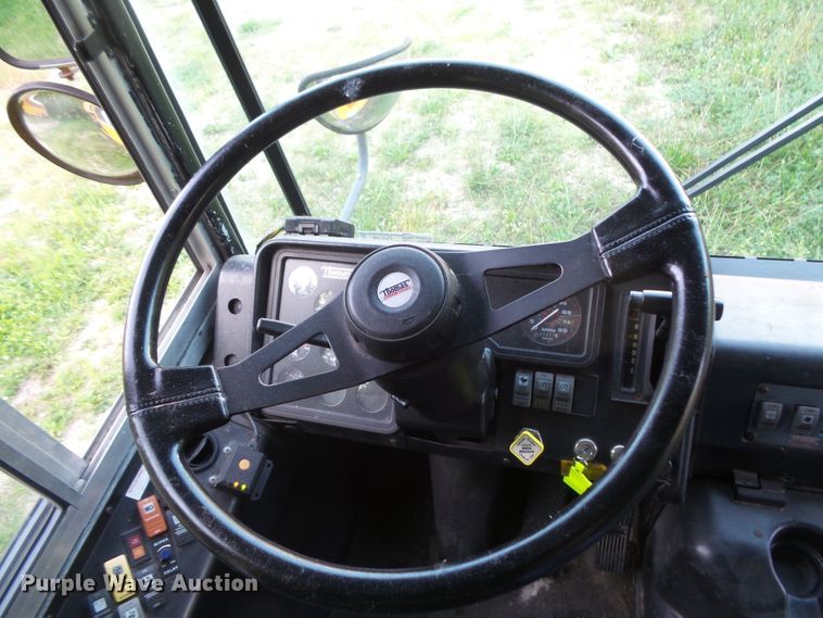 image for item FU9302 2003 Thomas Built Saf-T-Liner MVP EF school bus